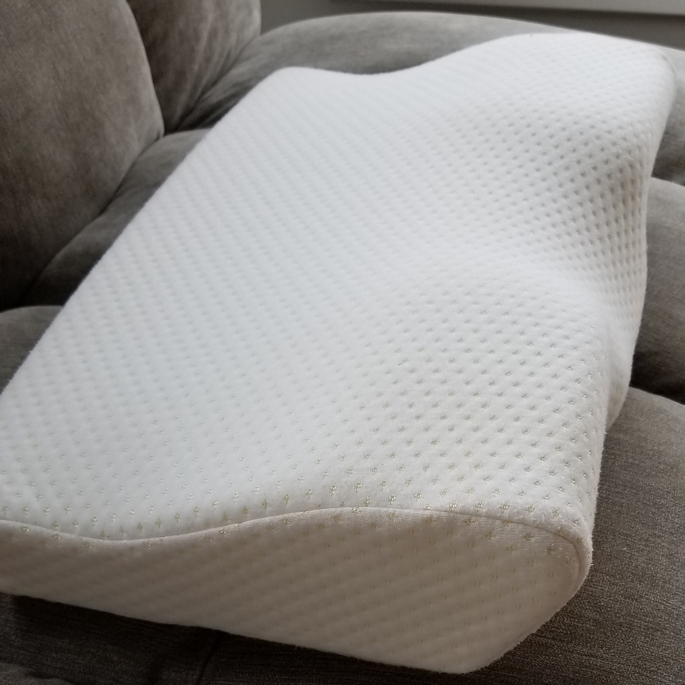 Neck pillow